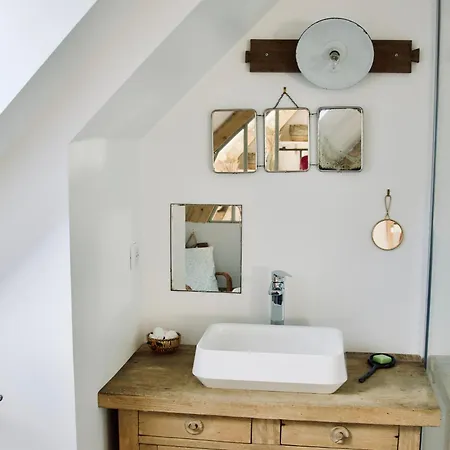 Proche Du Mans : Nature, Objets Atypiques Et Ambiance Familiale - Fr-1-410-249 Holiday home