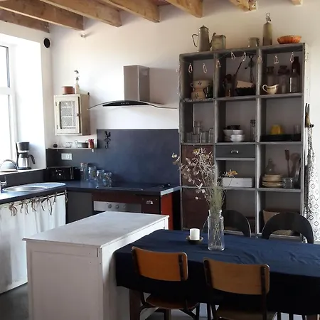 Proche Du Mans : Nature, Objets Atypiques Et Ambiance Familiale Country house