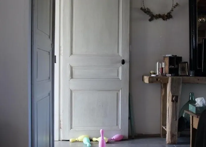 Proche Du Mans : Nature, Objets Atypiques Et Ambiance Familiale - Fr-1-410-249 Louplande