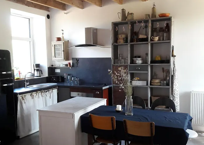 Proche Du Mans : Nature, Objets Atypiques Et Ambiance Familiale - Fr-1-410-249 Ferienhaus